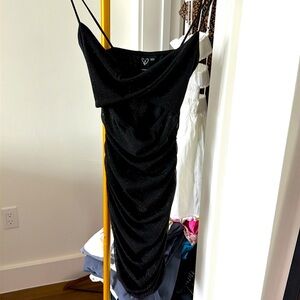 Black Windsor Bodycon dress